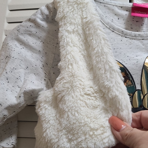 Minnie Mouse Top - Picture 3 of 5